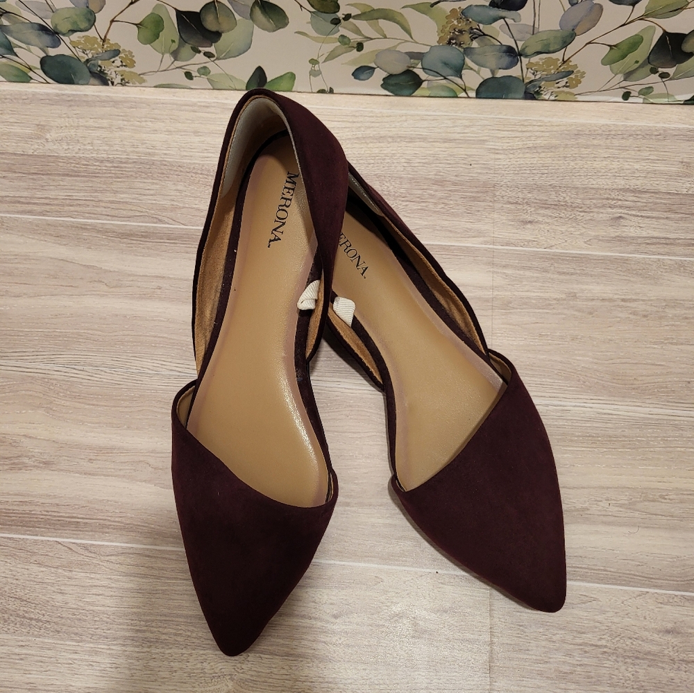 Merona Burgundy Pointed Flats